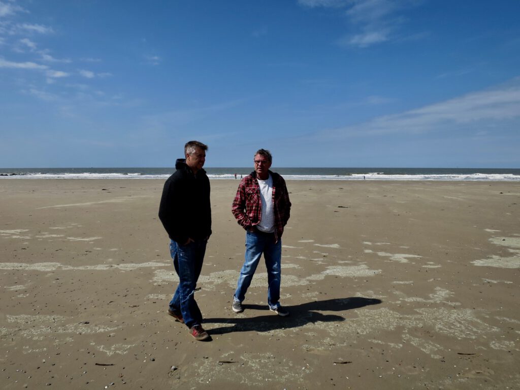 Marc Legendre and Charel Cambré on the beach